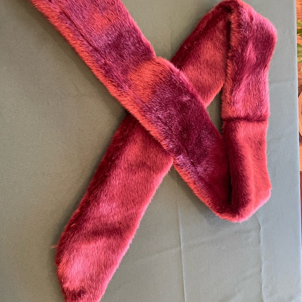 NWT Ann Taylor Burgundy Faux fur scarf